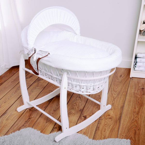 White wicker white waffle